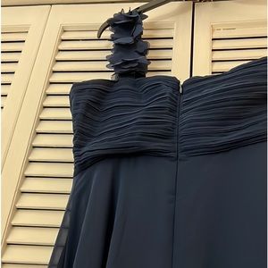 iEFiEL brand Long prom or ball women’s sz 4 gown